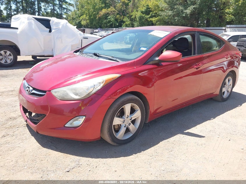 2013 HYUNDAI ELANTRA auction photo 2