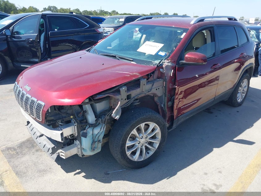 2021 Jeep Cherokee, Front End, IAAI, VIN 1C4PJLCB9MD155140 — photo 2