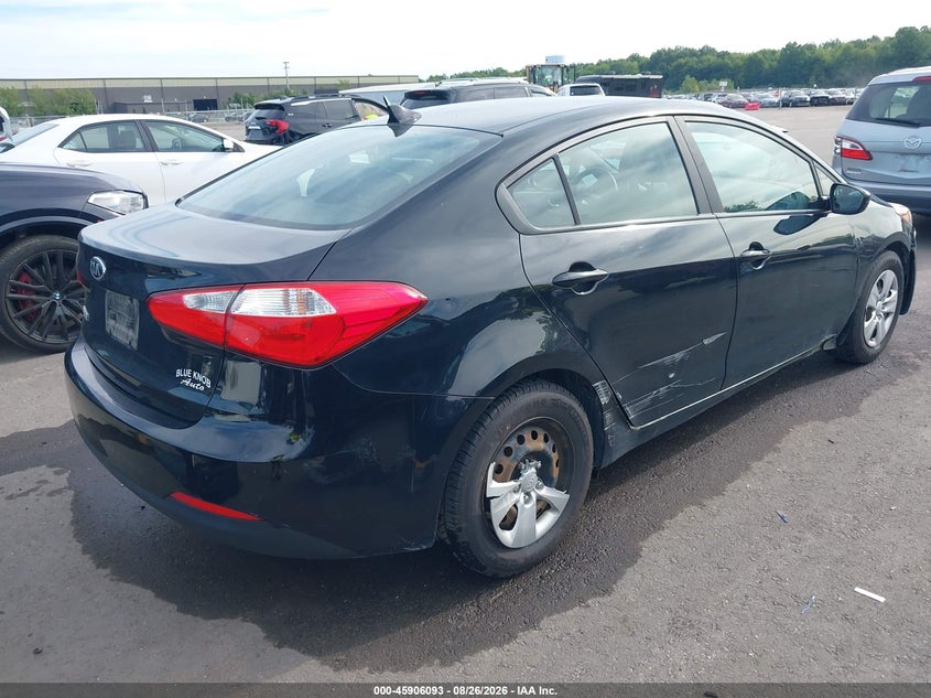 2016 KIA FORTE auction photo 4