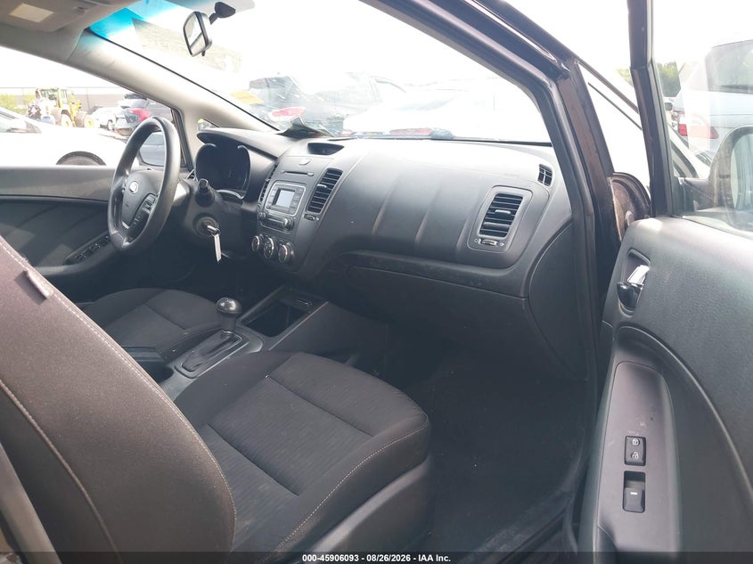 2016 KIA FORTE auction photo 5
