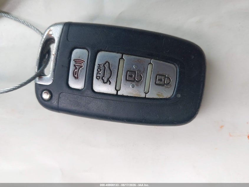 KIA SORENTO 2011 VIN 5XYKUDA19BG022992
