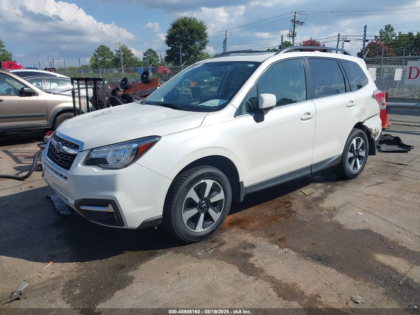 2018 Subaru Forester, Левый зад, IAAI, VIN JF2SJARC0JH404557 — фото 2