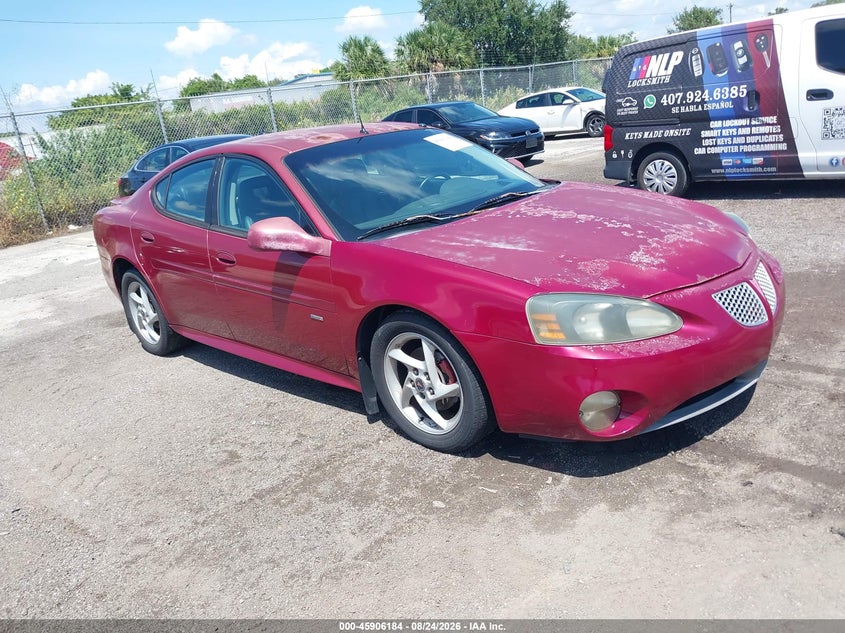 2004 PONTIAC GRAND PRIX auction photo 1