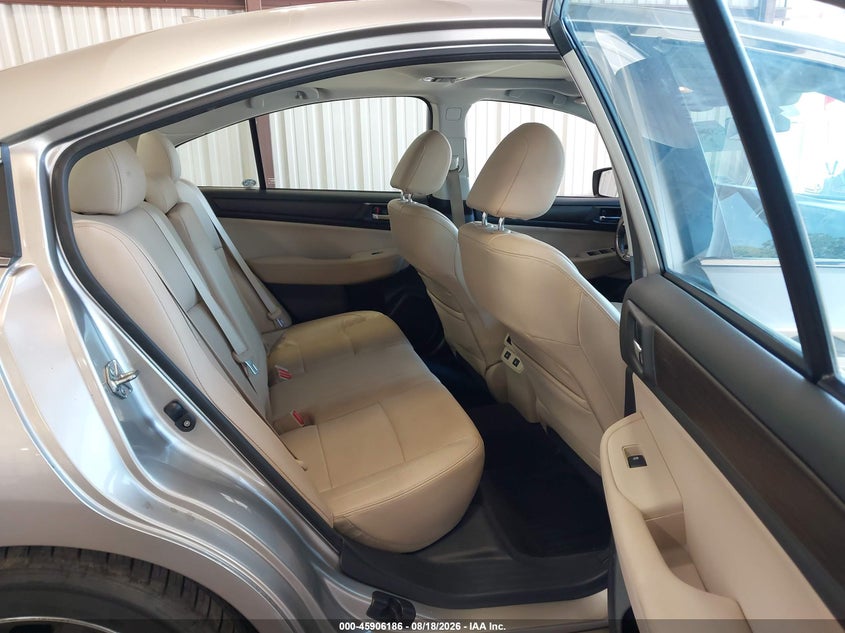 2017 SUBARU LEGACY auction photo 8