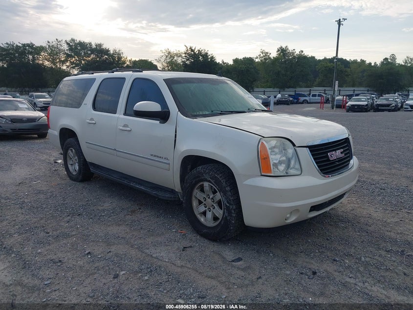 2012 GMC YUKON XL 1500 auction photo 1