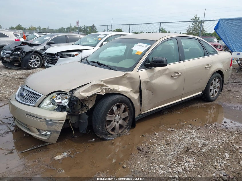 2007 FORD FIVE HUNDRED auction photo 2