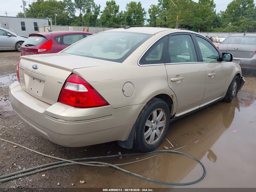 2007 FORD FIVE HUNDRED auction photo 4