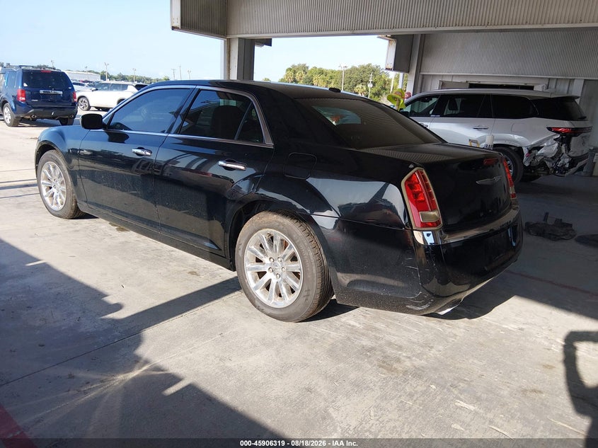 2012 CHRYSLER 300 auction photo 3