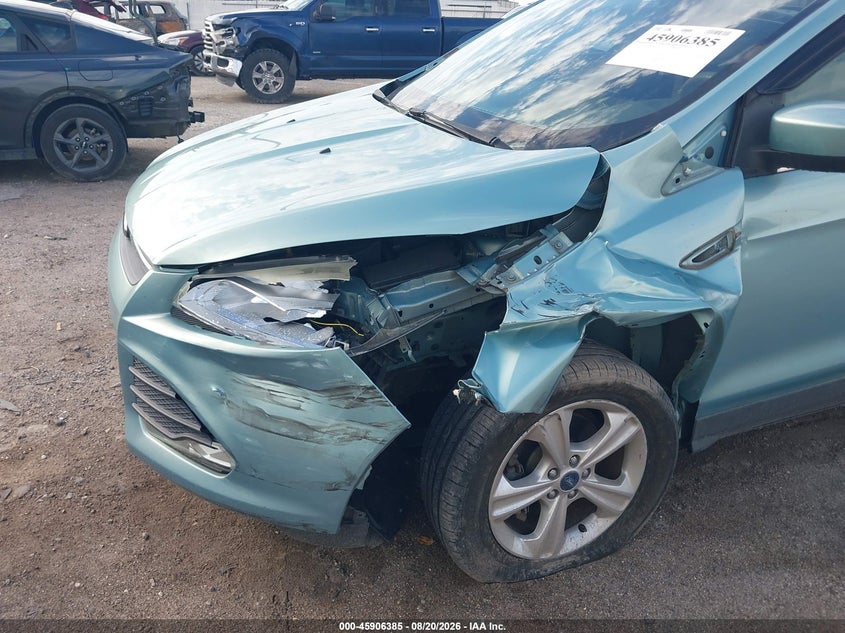 2013 FORD ESCAPE auction photo 6