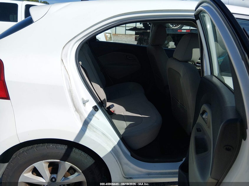 2014 KIA RIO auction photo 8