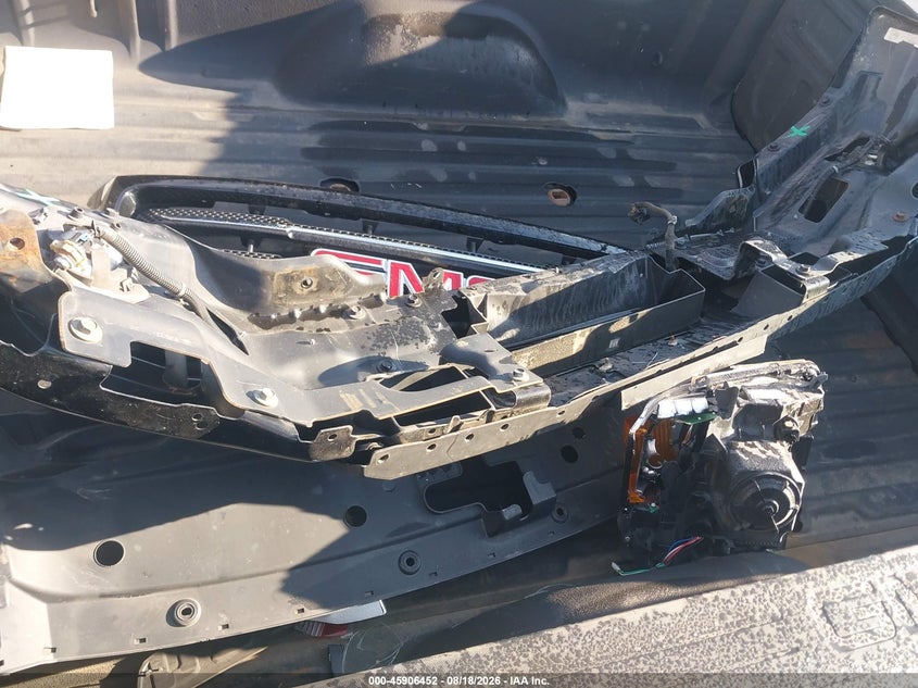 GMC SIERRA 2500HD 2018 VIN 1GT12TEG0JF154163
