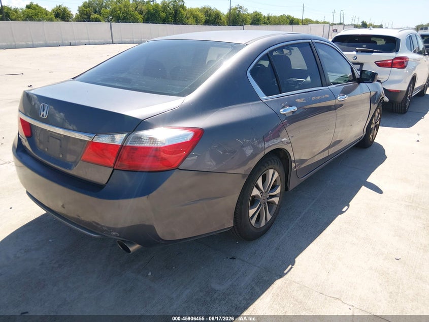 2015 HONDA ACCORD auction photo 4