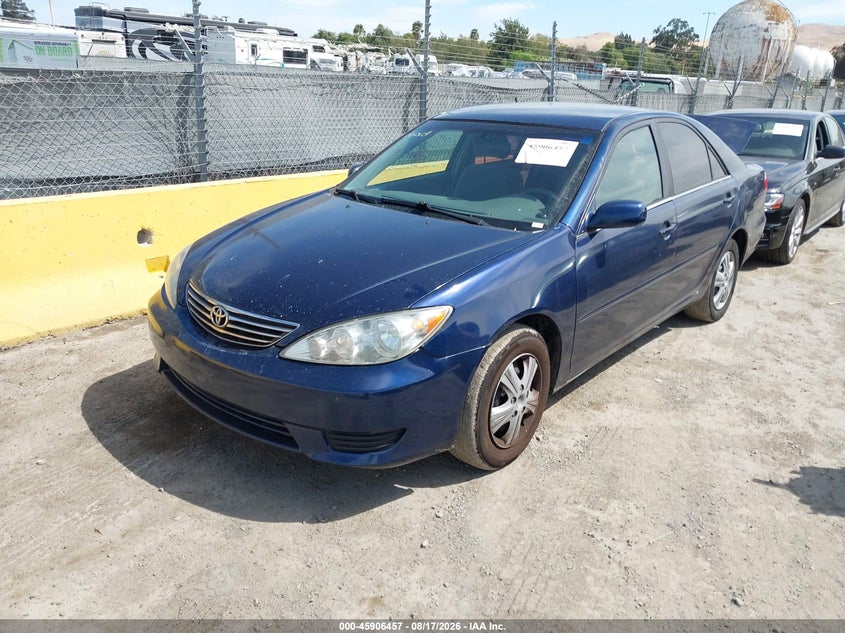 2006 Toyota Camry Le, Обычный износ, IAAI, VIN 4T1BE32K26U127470 — фото 2