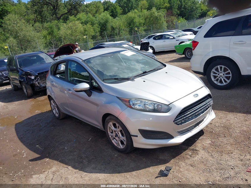 Vin: 3fadp4ej8em102680, lot: 46405526, ford fiesta se 20141