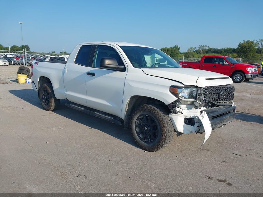 TOYOTA TUNDRA - zdjęcie 1
