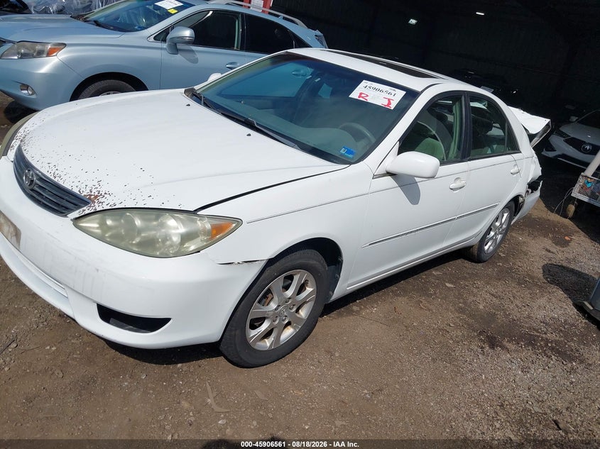 2005 Toyota Camry, Удар сзади, IAAI, VIN 4T1BE30K35U395106 — фото 2