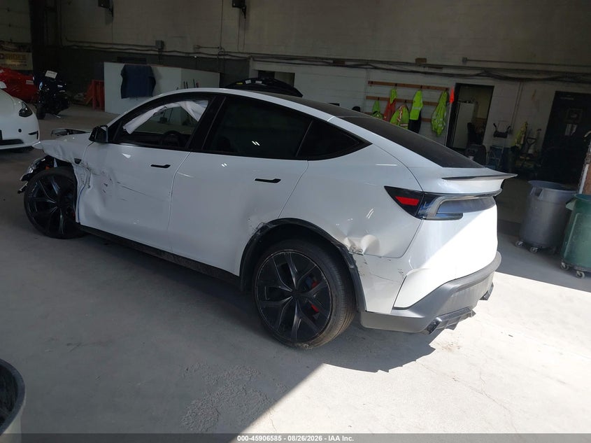 2026 TESLA MODEL Y auction photo 3