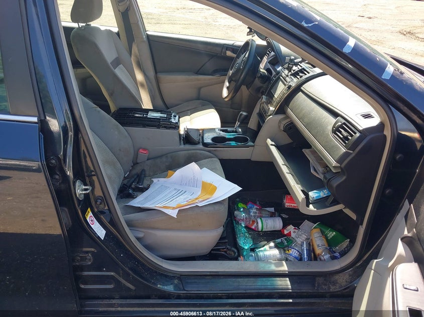 2014 TOYOTA CAMRY auction photo 5