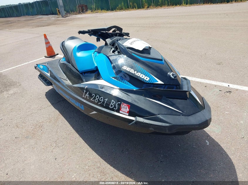 2017 SEADOO GTR 230 auction photo 1