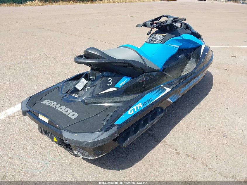2017 SEADOO GTR 230 auction photo 4