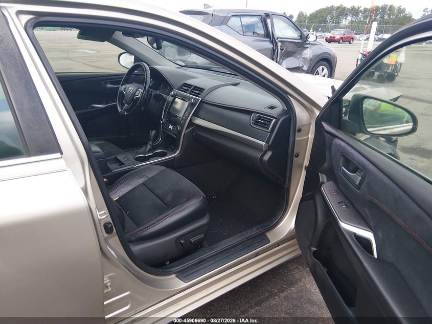 TOYOTA CAMRY - zdjęcie 5
