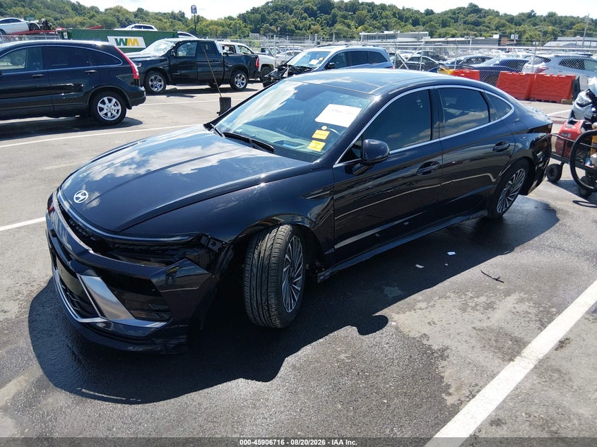 2025 Hyundai Sonata Hybrid Limited, Left Side, IAAI, VIN KMHL54JJ2SA103460 — photo 2