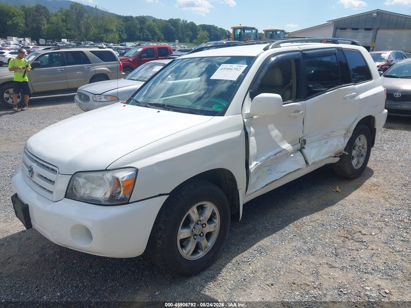 2006 TOYOTA HIGHLANDER auction photo 2
