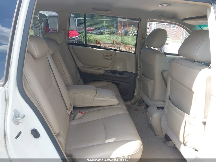 2006 TOYOTA HIGHLANDER auction photo 8