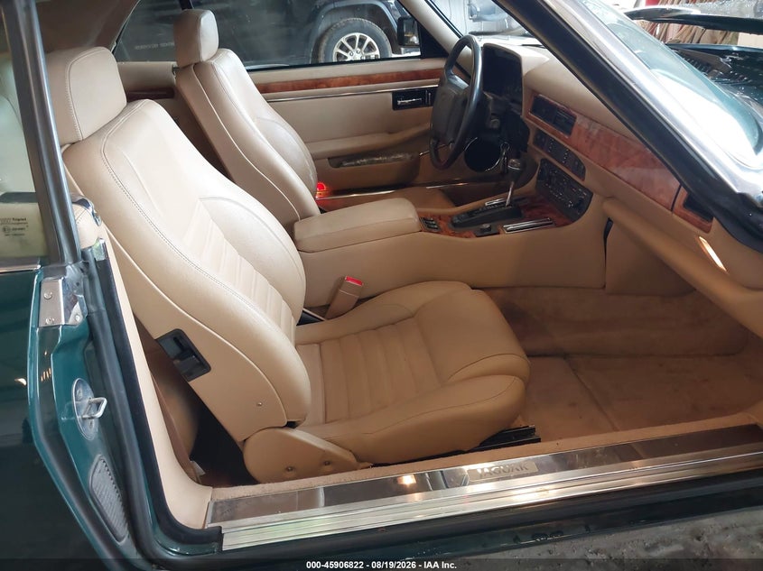 1994 JAGUAR XJS auction photo 8