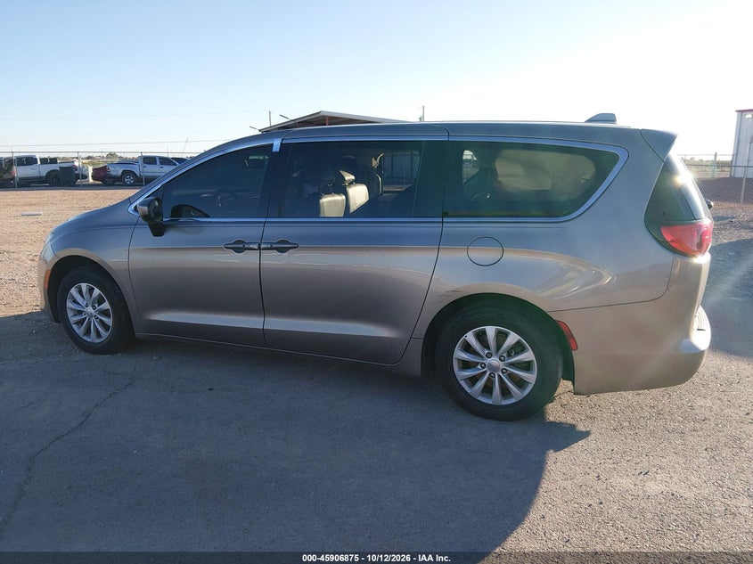 CHRYSLER PACIFICA - zdjęcie 14