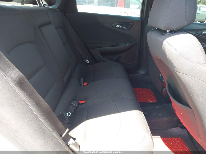 2018 CHEVROLET MALIBU auction photo 8