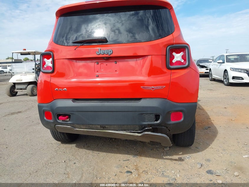 2015 JEEP RENEGADE auction photo 6