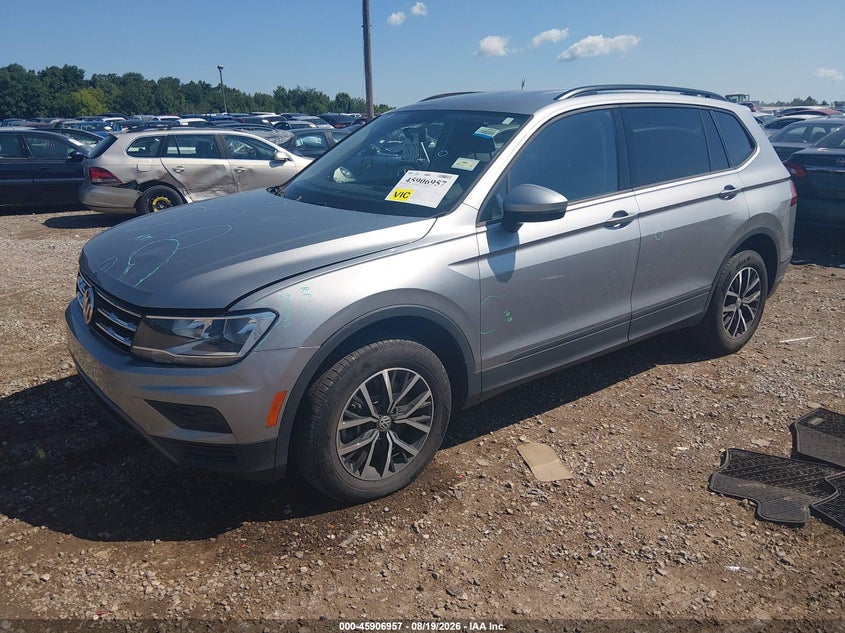 2021 Volkswagen Tiguan 2.0T S, Storm Damage, IAAI, VIN 3VV0B7AX0MM156333 — photo 2