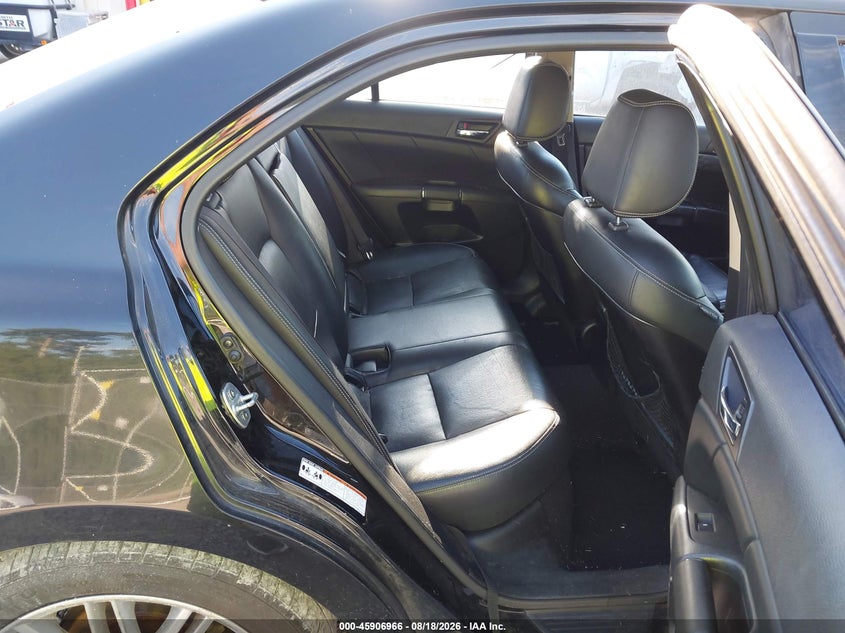 2012 SUZUKI KIZASHI SEDAN 2.4L I4 FI DOHC NF