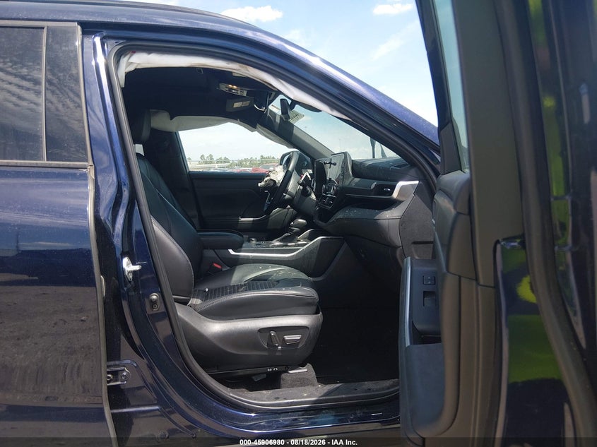 TOYOTA HIGHLANDER - zdjęcie 5