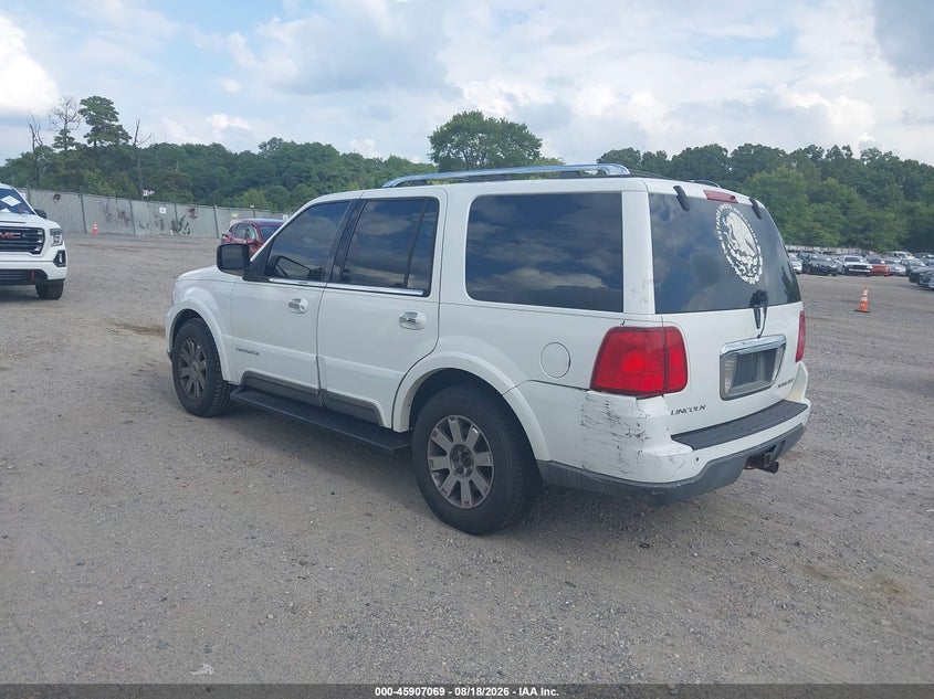 2004 LINCOLN NAVIGATOR auction photo 3