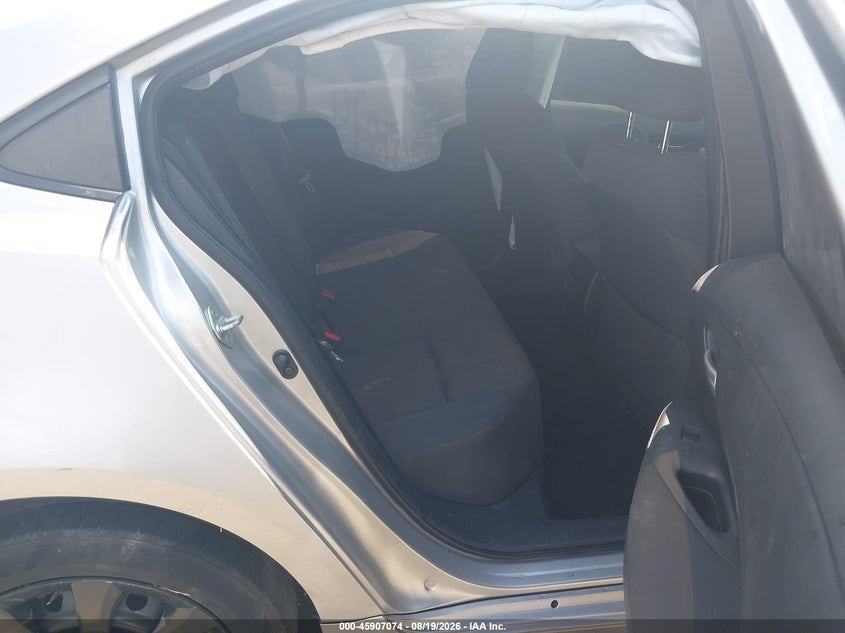 2020 TOYOTA COROLLA auction photo 8