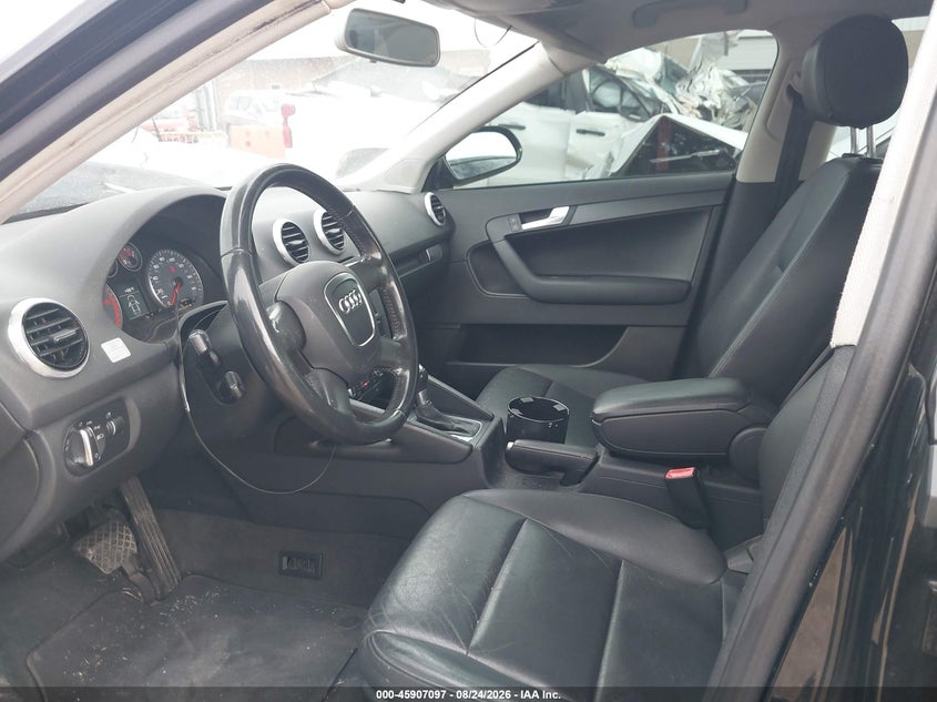AUDI A3 2011 VIN WAUBJAFM0BA007899