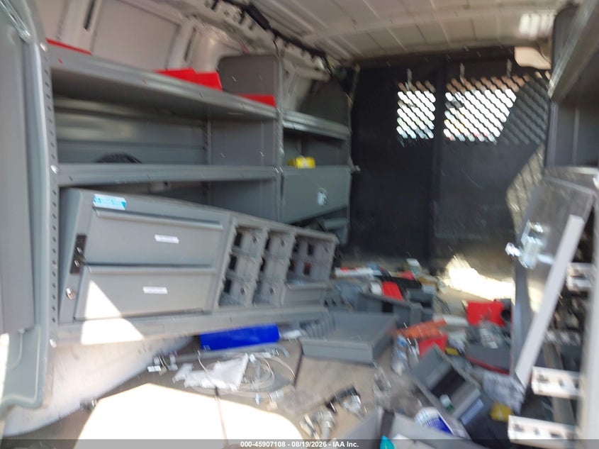 2020 GMC SAVANA 2500 auction photo 8