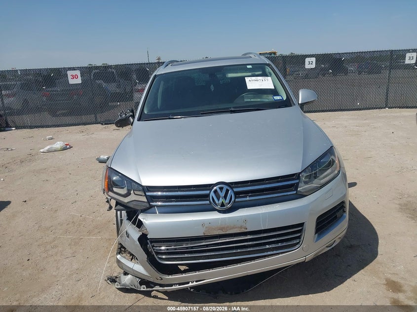 VOLKSWAGEN TOUAREG 2012 VIN WVGFF9BP2CD004518