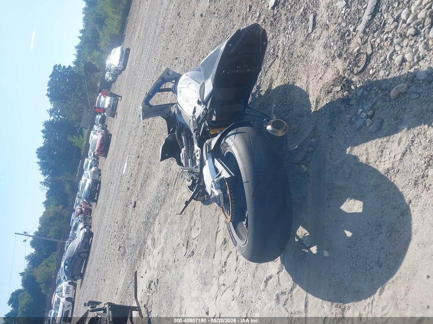 2019 BMW S 1000 auction photo 3
