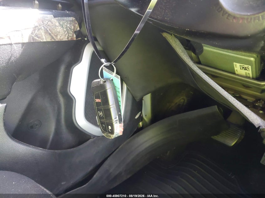 2018 JEEP RENEGADE SPORT 4X4 · Фото 11