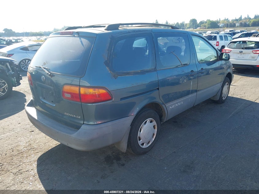 2000 TOYOTA SIENNA auction photo 4