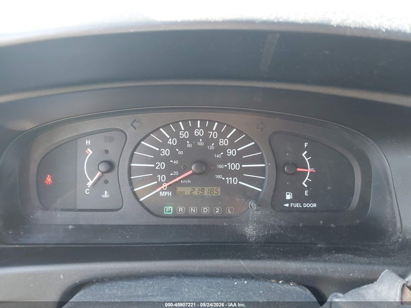 2000 TOYOTA SIENNA auction photo 7