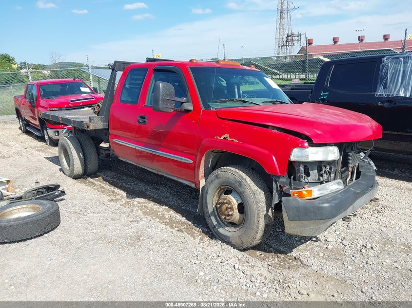 2002 Chevrolet Silverado 3500 LS