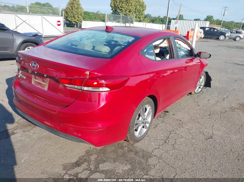 2017 HYUNDAI ELANTRA auction photo 4