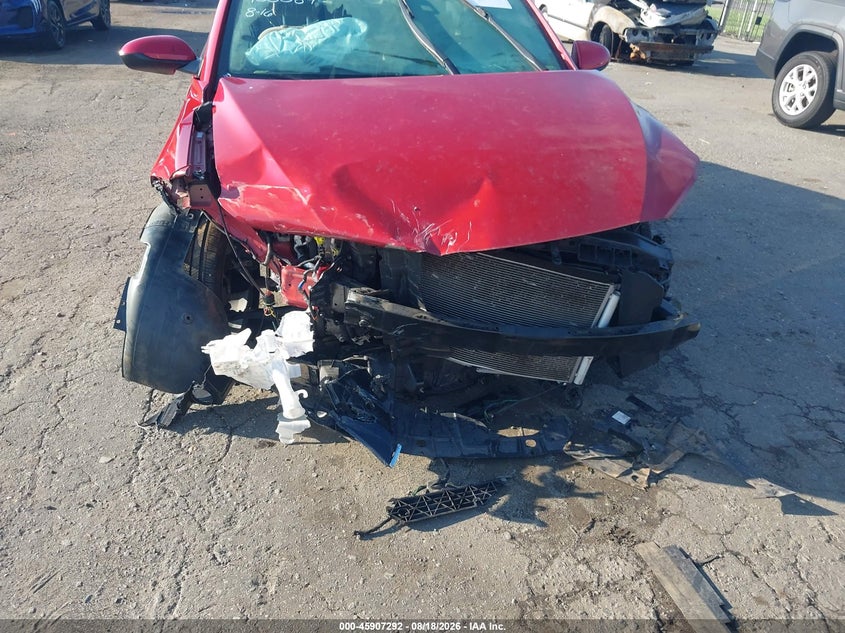 2017 HYUNDAI ELANTRA auction photo 6