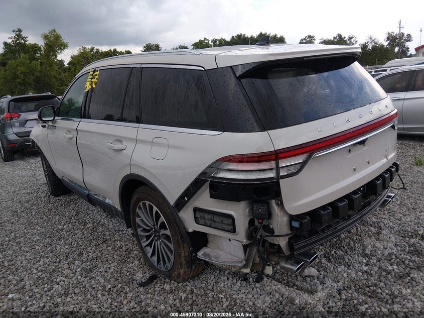 2022 LINCOLN AVIATOR auction photo 3