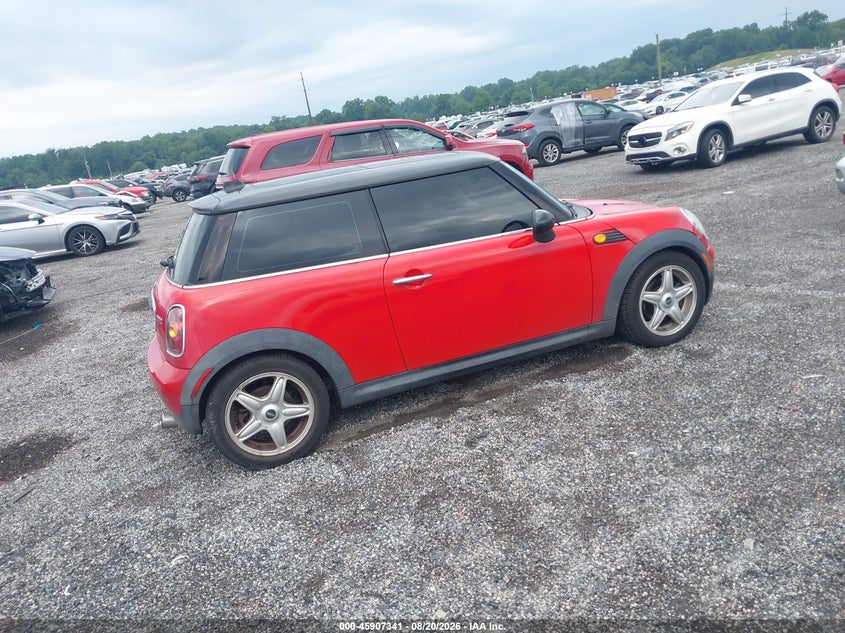 MINI COOPER 2009 VIN WMWMF33549TT69056