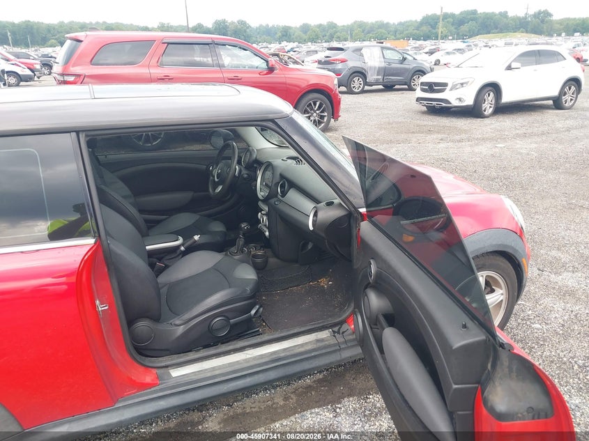 2009 MINI COOPER auction photo 5